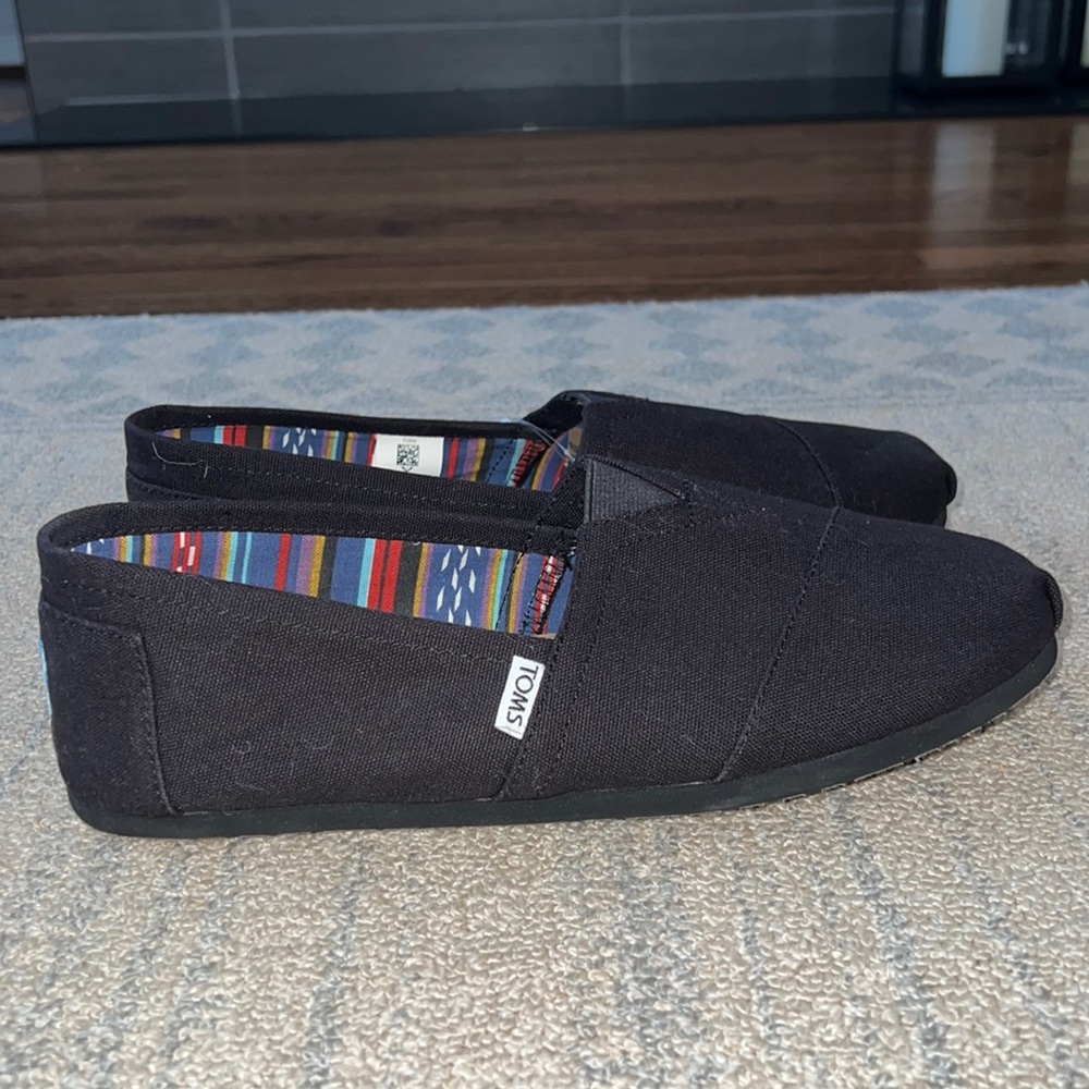 Tom’s Canvas Slip on Shoes